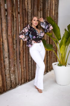Calça Flare Brancas  